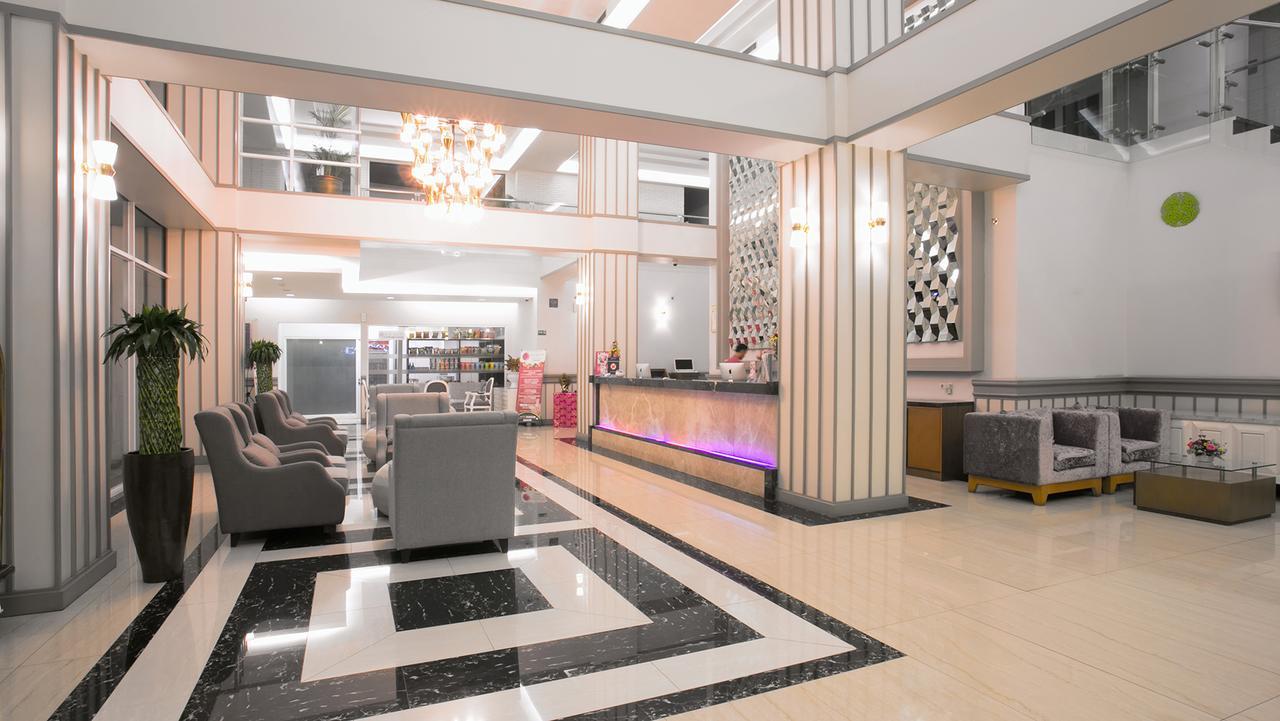 Shakti Hotel Bandung Dış mekan fotoğraf